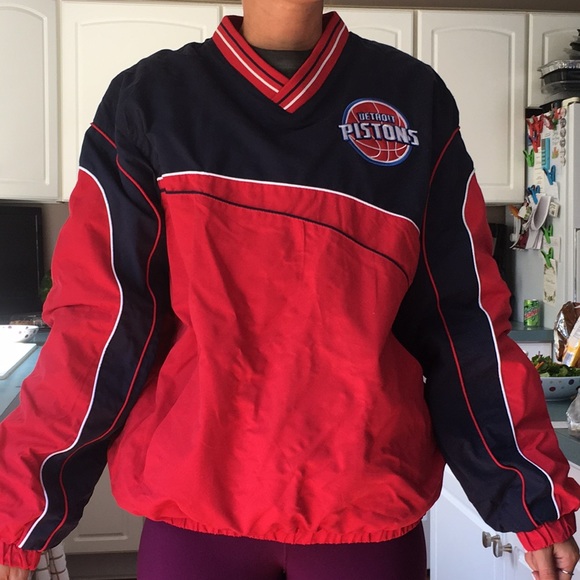 detroit pistons windbreaker